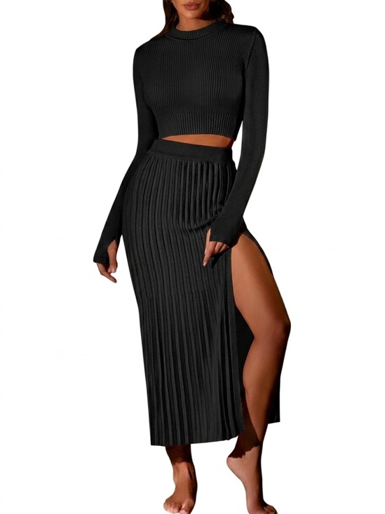 Dresses & Skirts - Ribbed Black Maxi Skirt & Long Sleeve Crop Top Set • High Side Slit